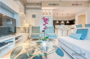 Calm 3BR in The Signature Downtown by Deluxe Holiday Homes